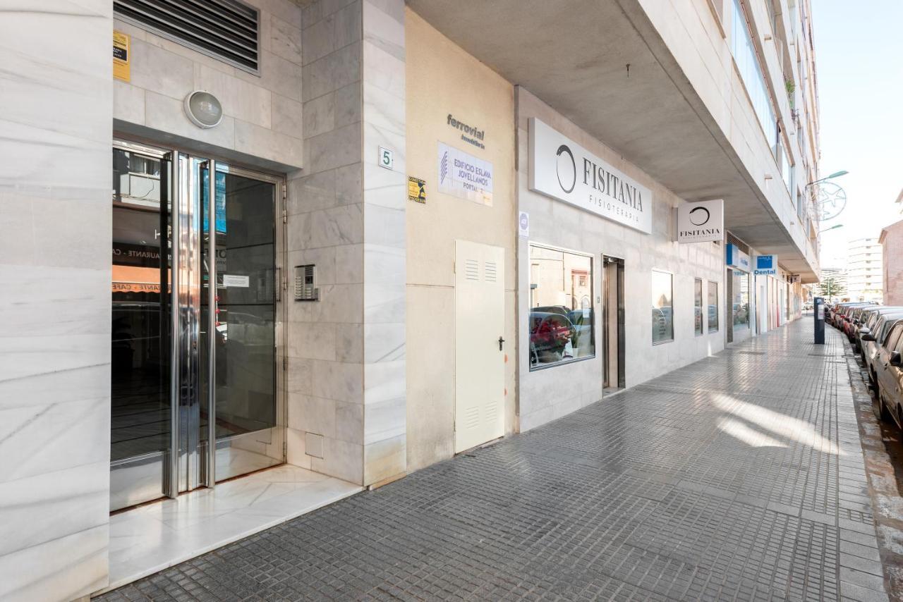 Carmen Estacion * Malaga