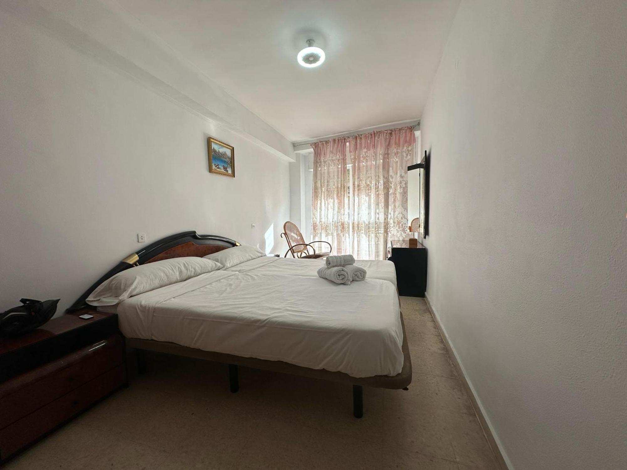 Habitación Doble En La Victoria * Málaga