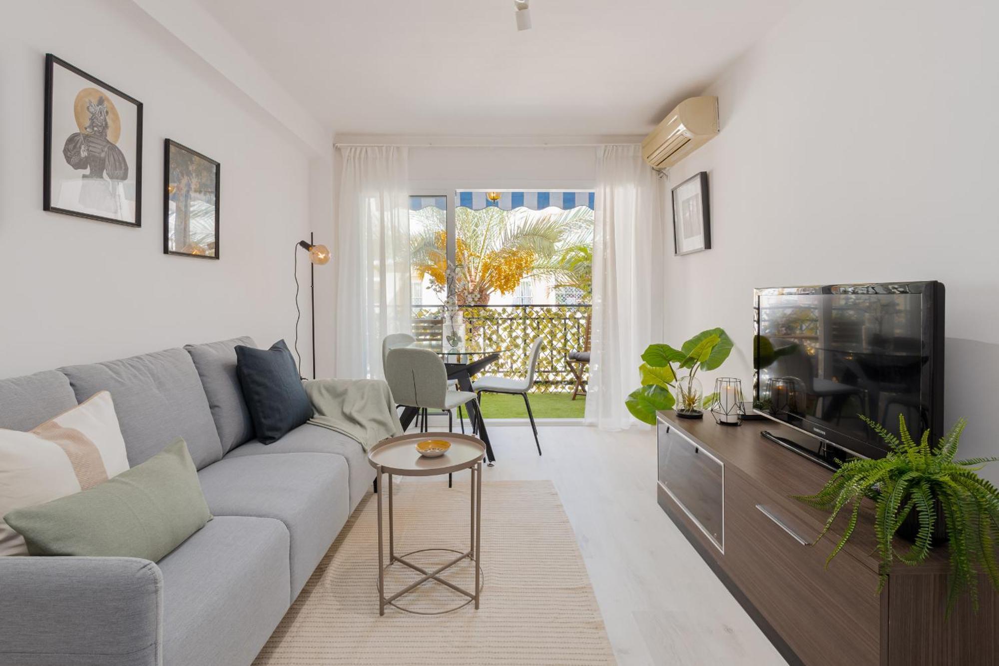 C03 Bright 3 Bdr With Terrace Center Apartment Malaga