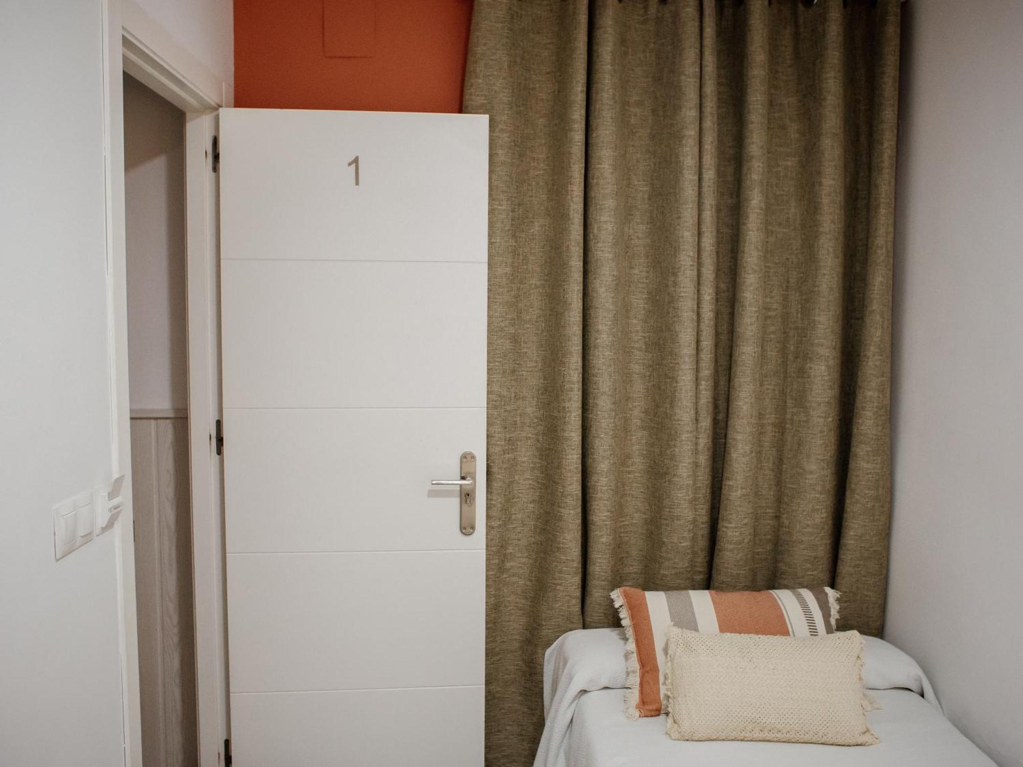 Apartamentos Turisticos Mastil 16 Guest house 2*