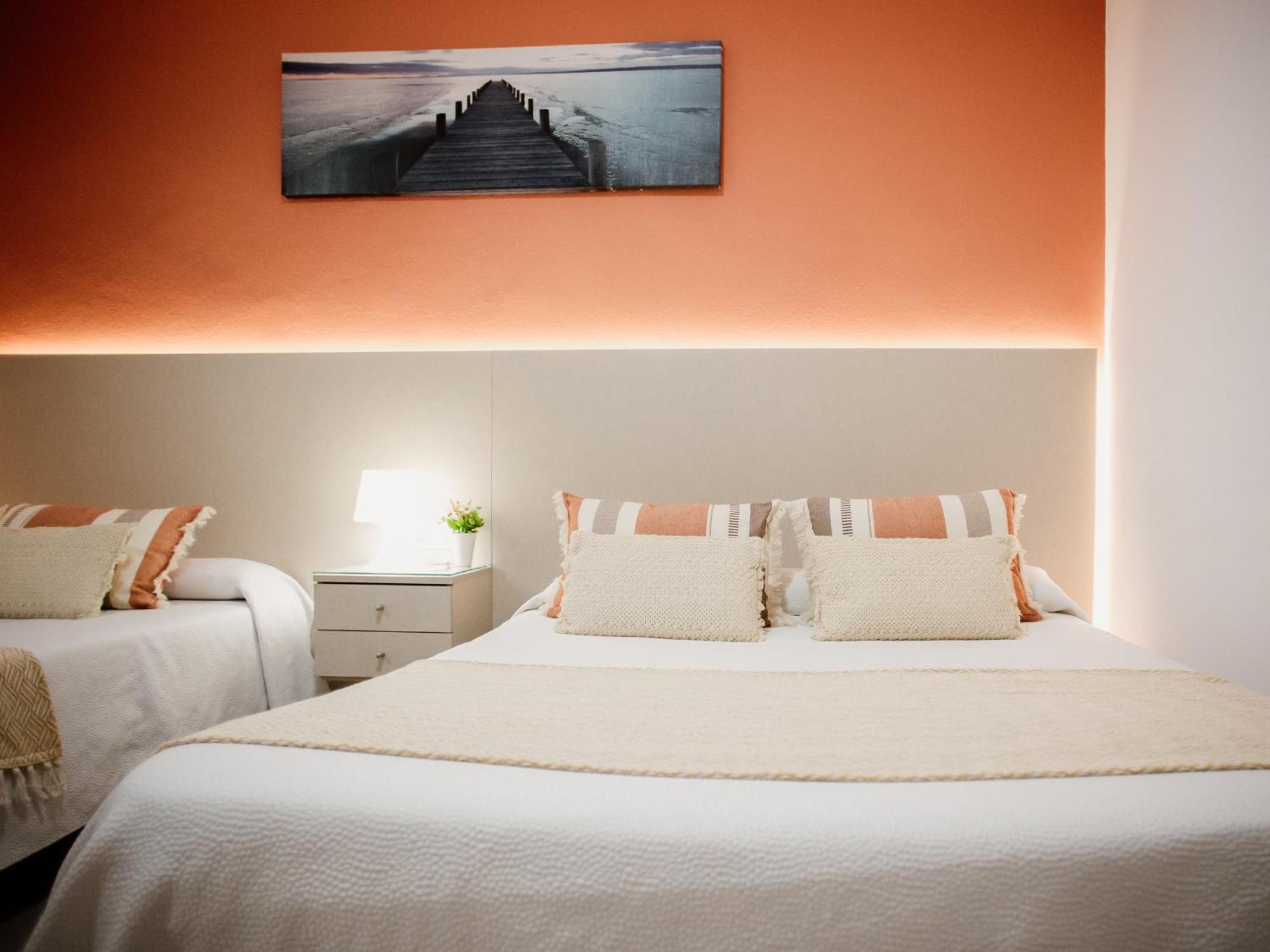 Guest house Apartamentos Turisticos Mastil 16 Malaga