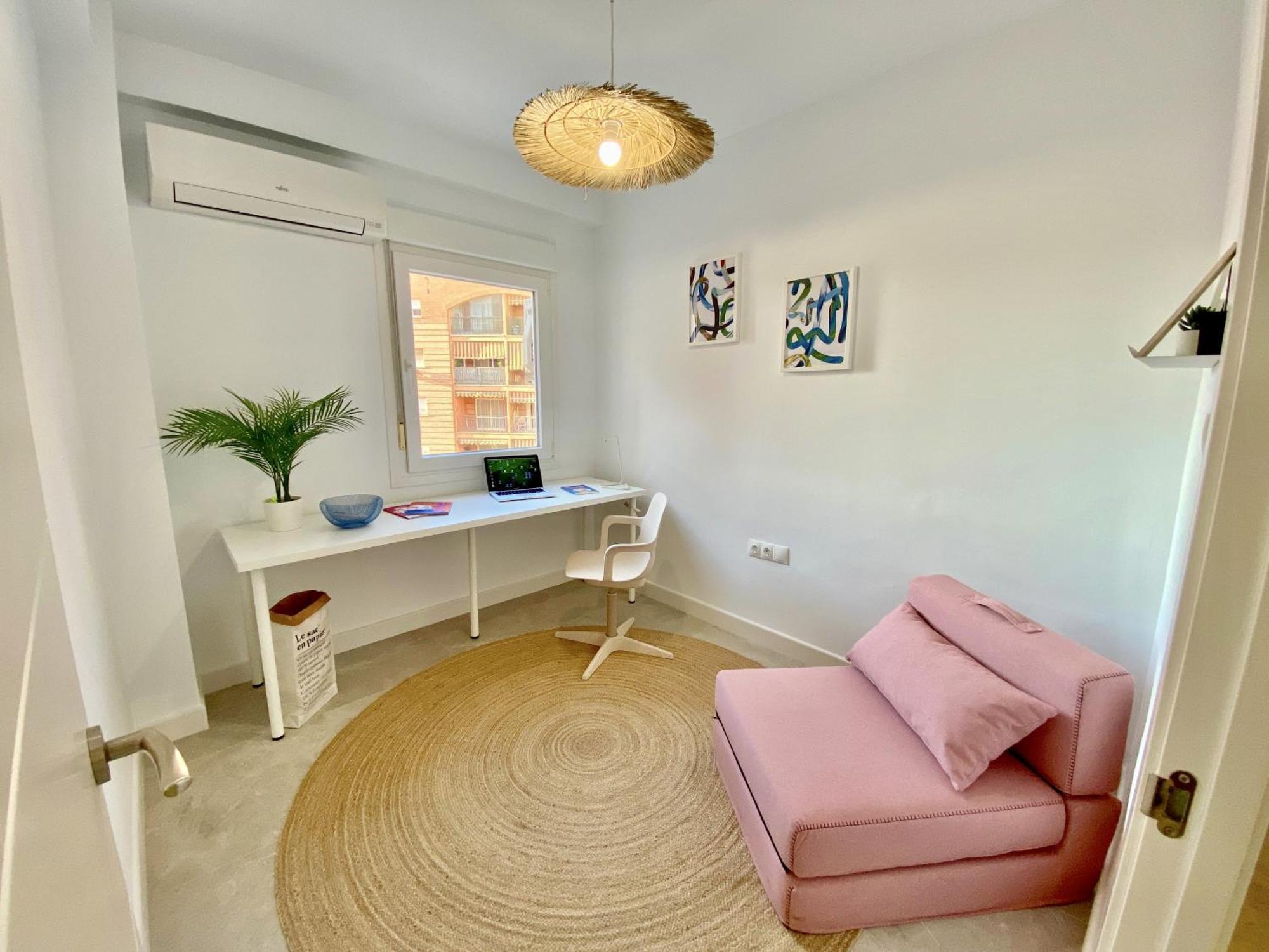 Apartamento Amplio En El Centro De