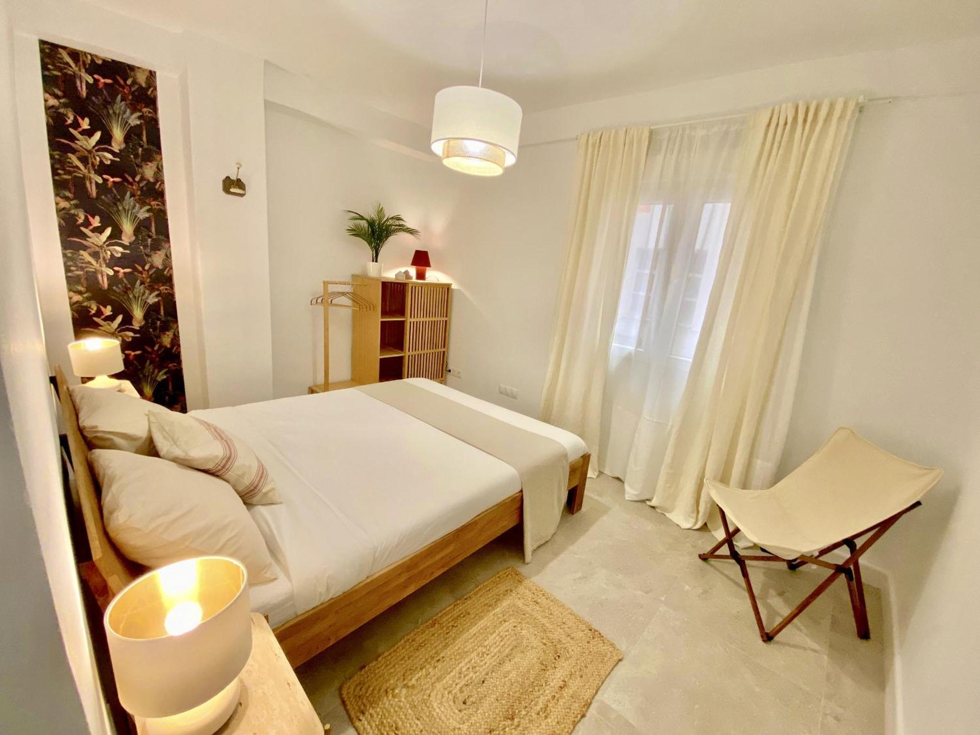 Apartamento Amplio En El Centro De *