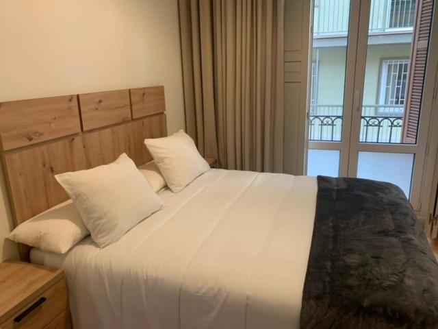 Rosa 2 Bedrooms In Center Apartment *