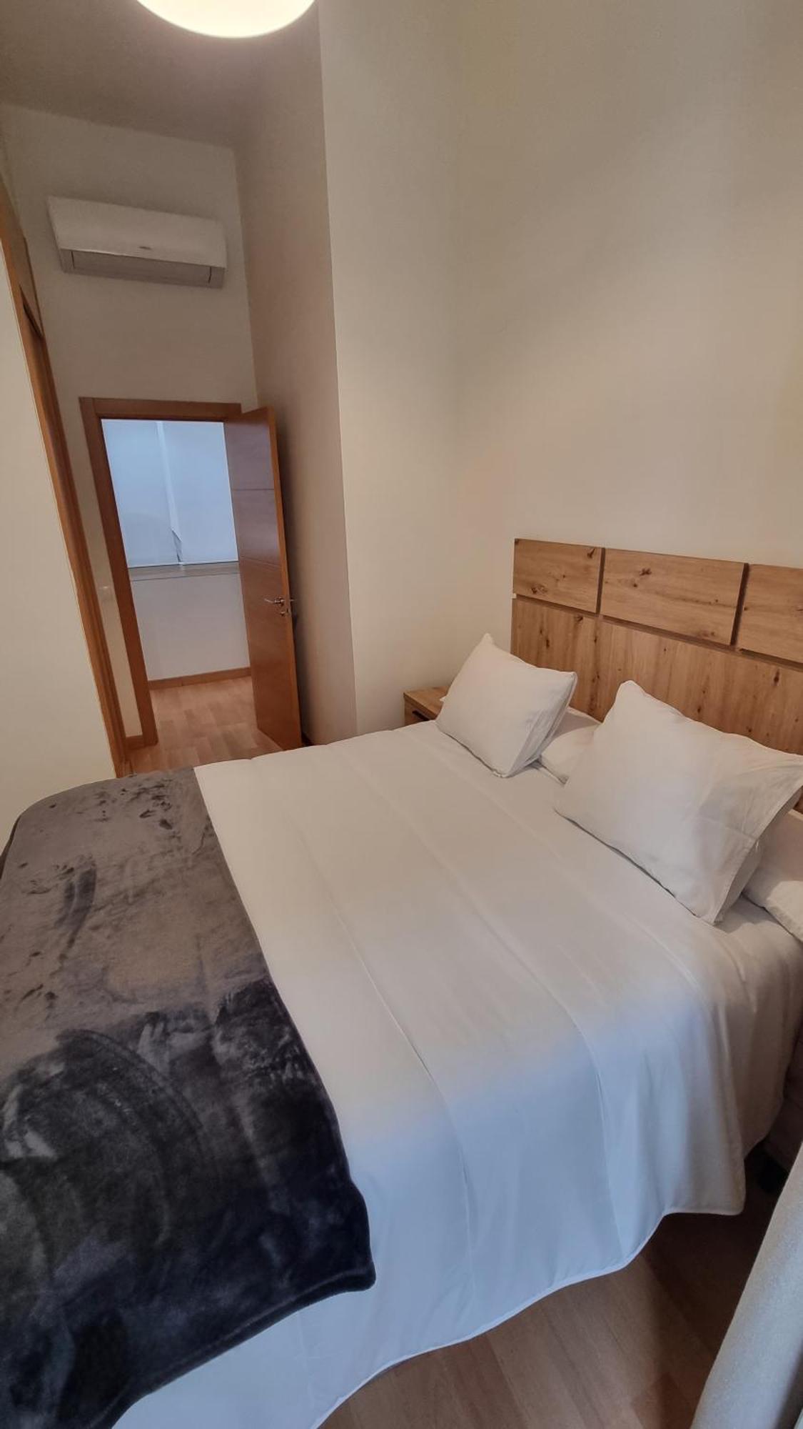 Rosa 2 Bedrooms In Center Apartment *