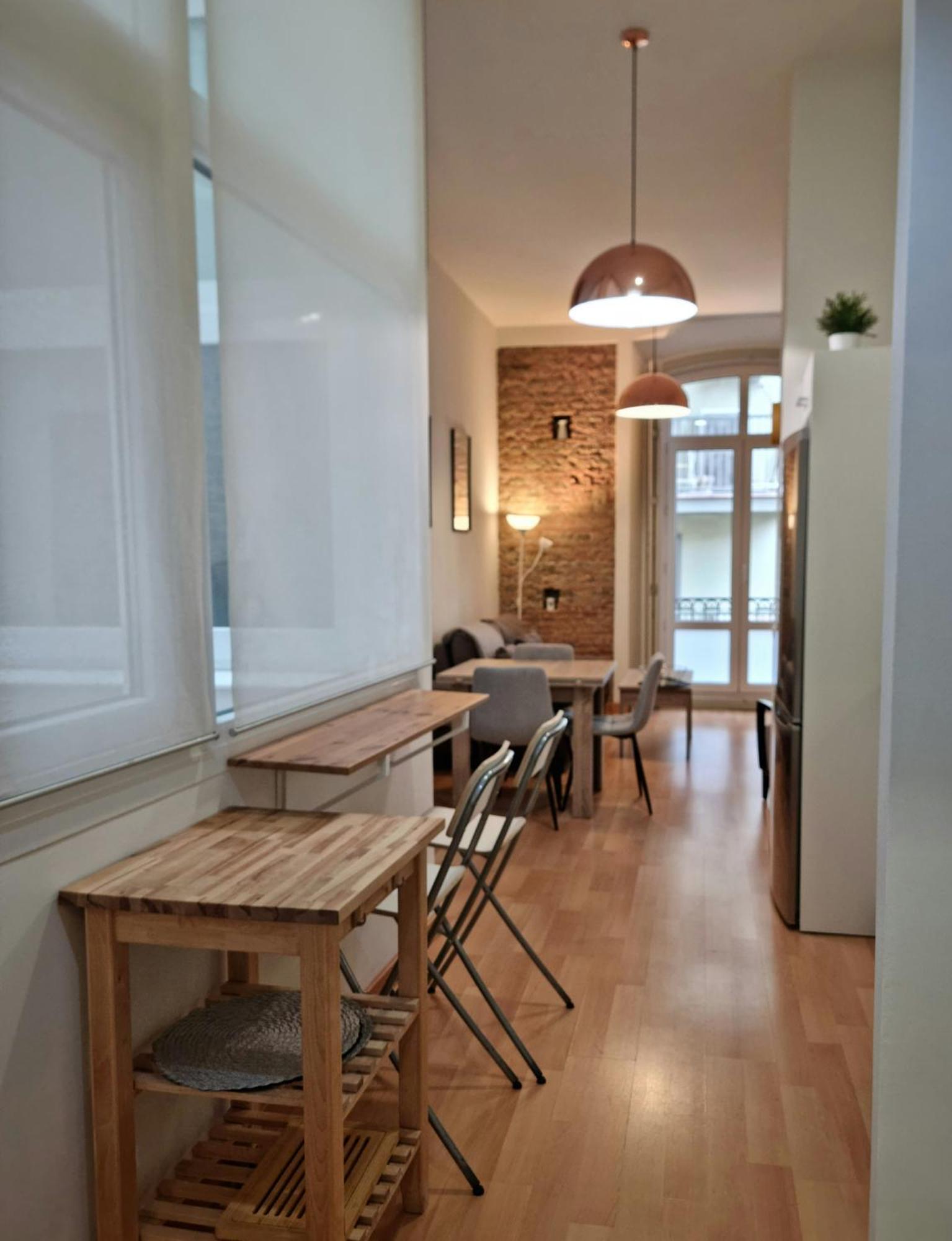 Apartment Rosa 2 Bedrooms In Center *