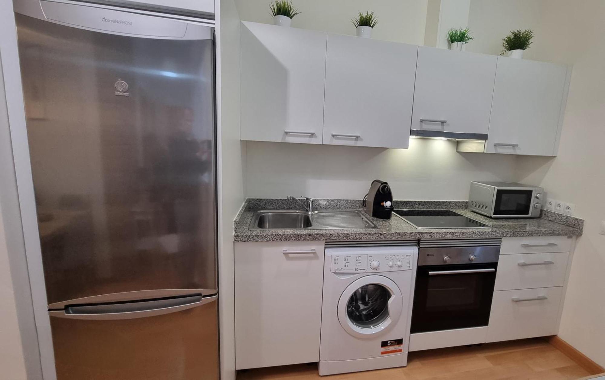 Rosa 2 Bedrooms In Center *