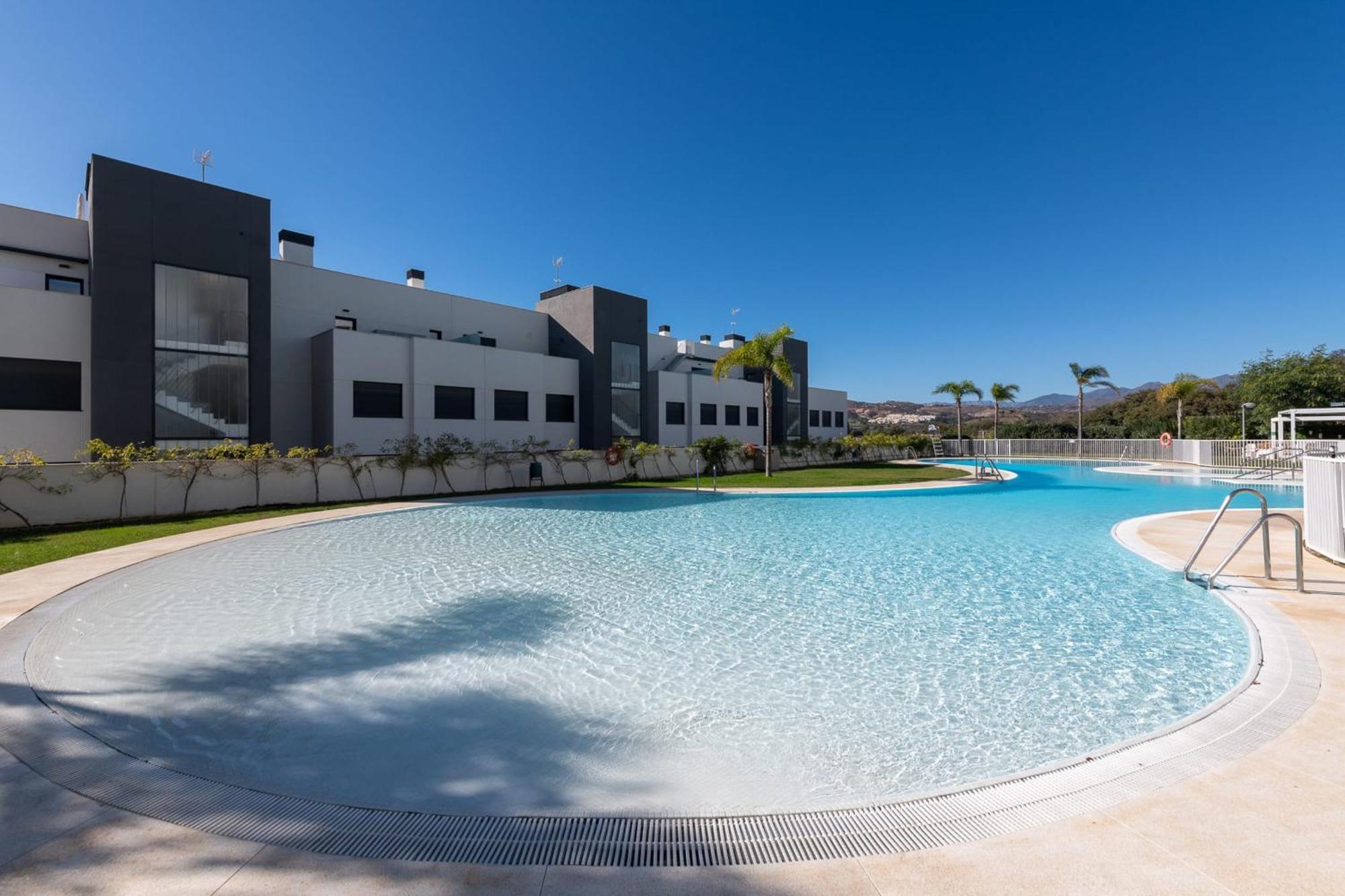 Amazing 3 Bedroom Penthouse With Private Pool In Cala Serena - La Cala Appartement *