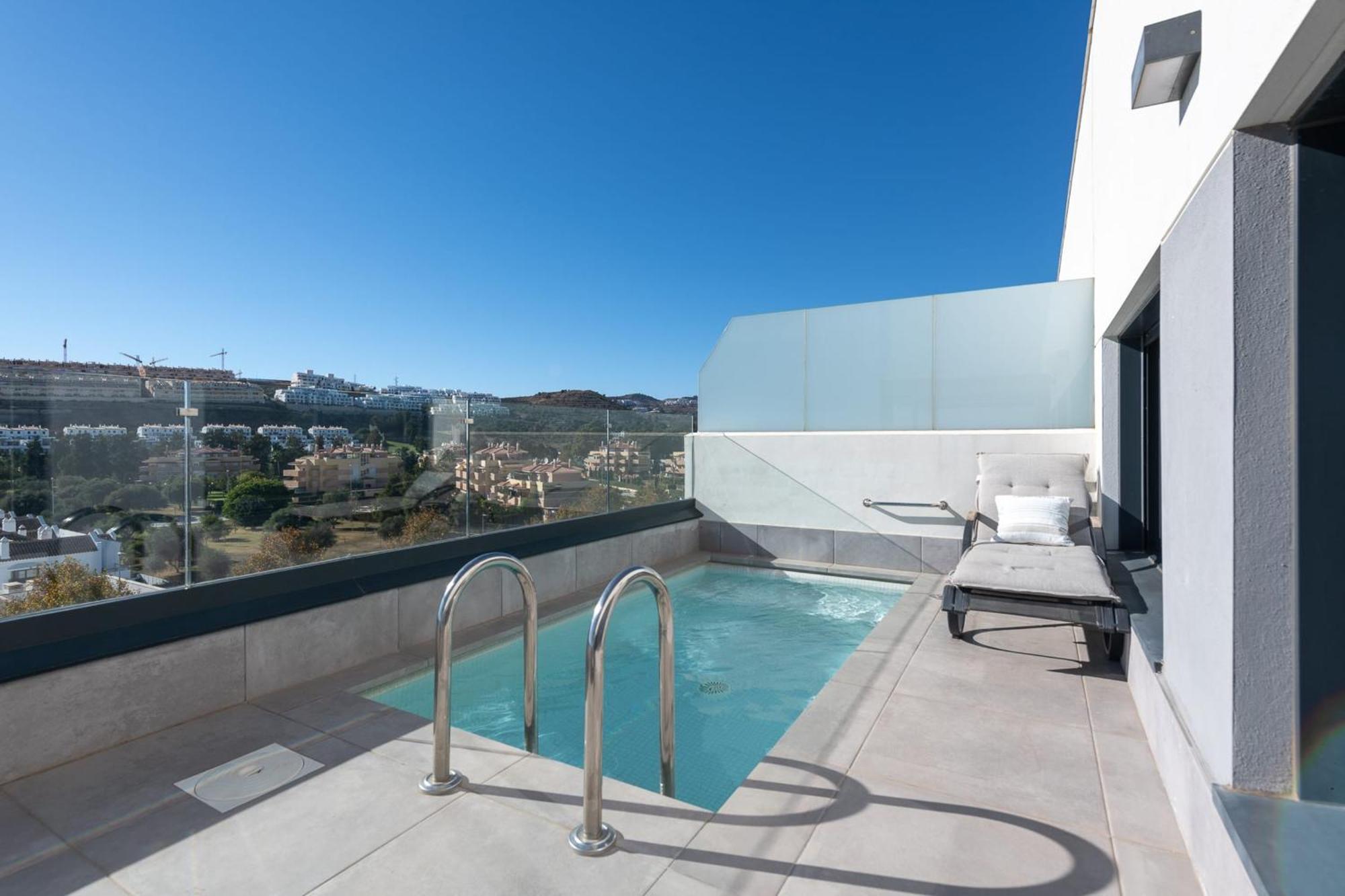 Amazing 3 Bedroom Penthouse With Private Pool In Cala Serena - La Cala