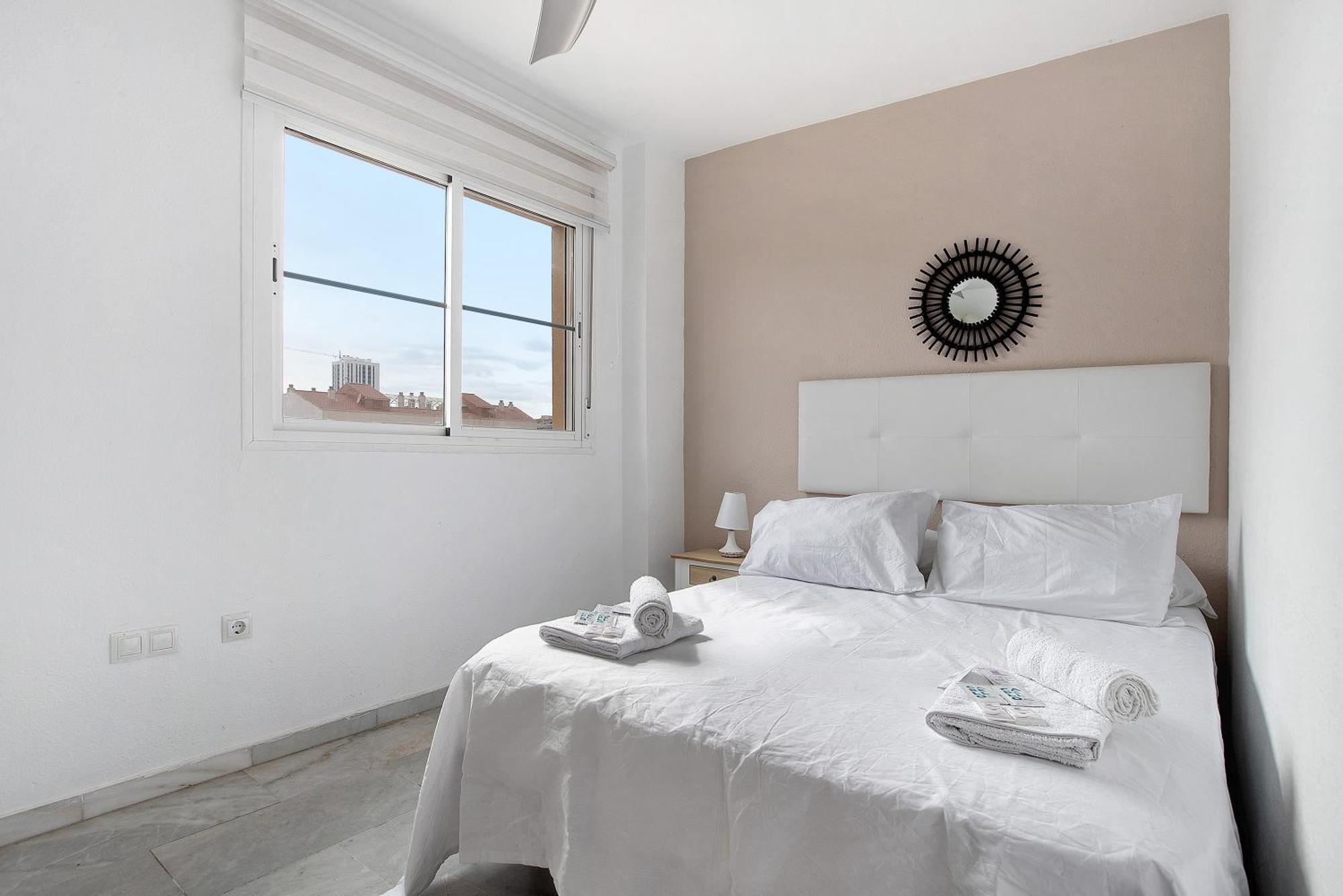 Atico Duplex En Apartment *