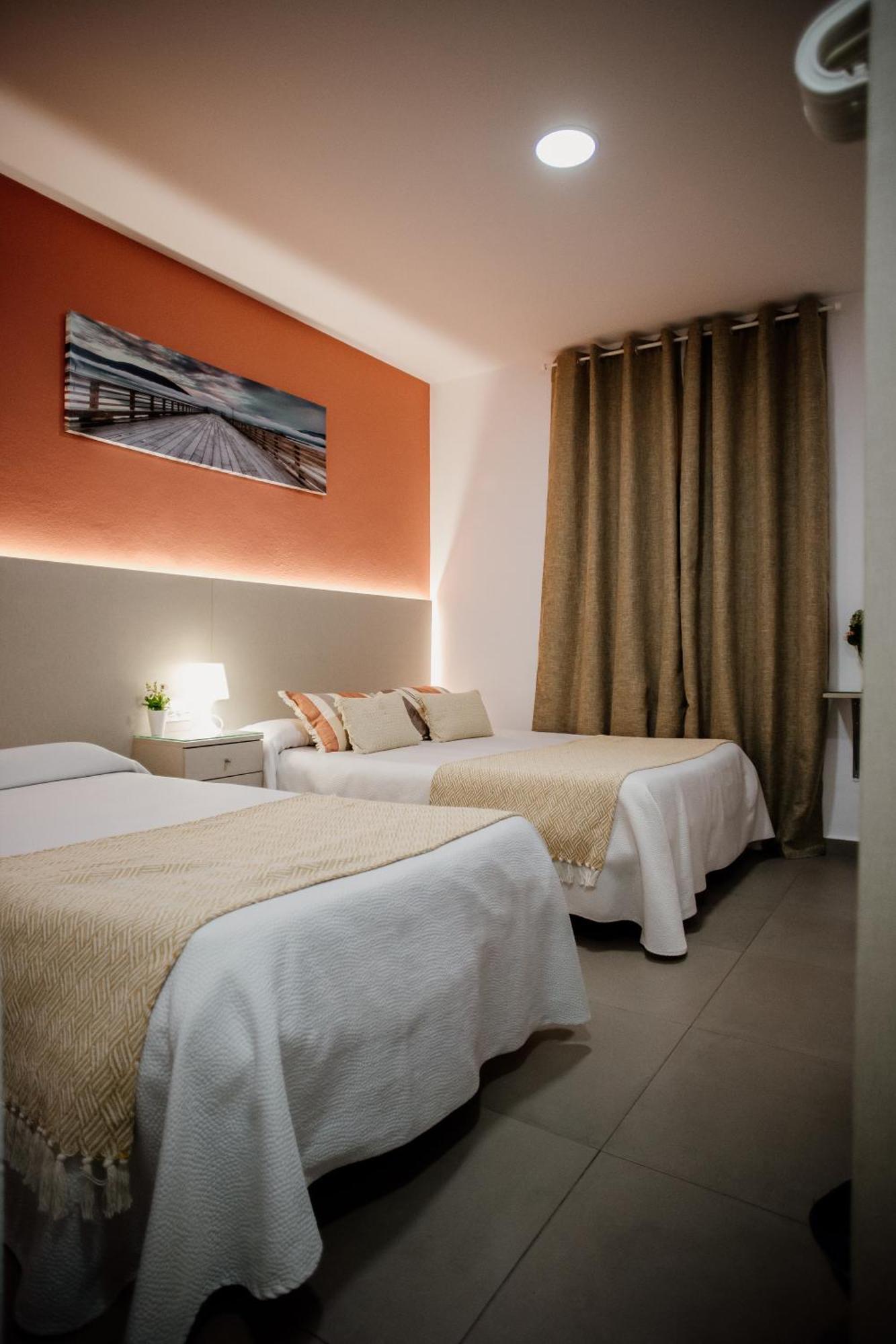 Guest house Apartamentos Turisticos Mastil 16