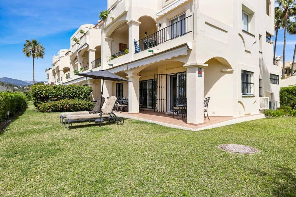 La Quinta Hills - Luxury *