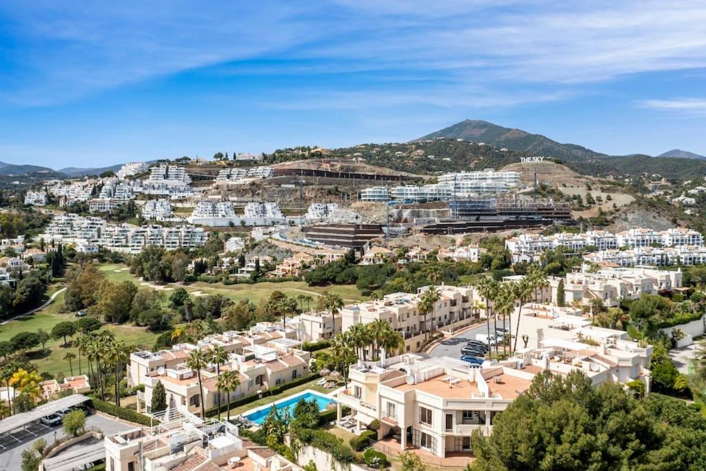 La Quinta Hills - Luxury Apartment *