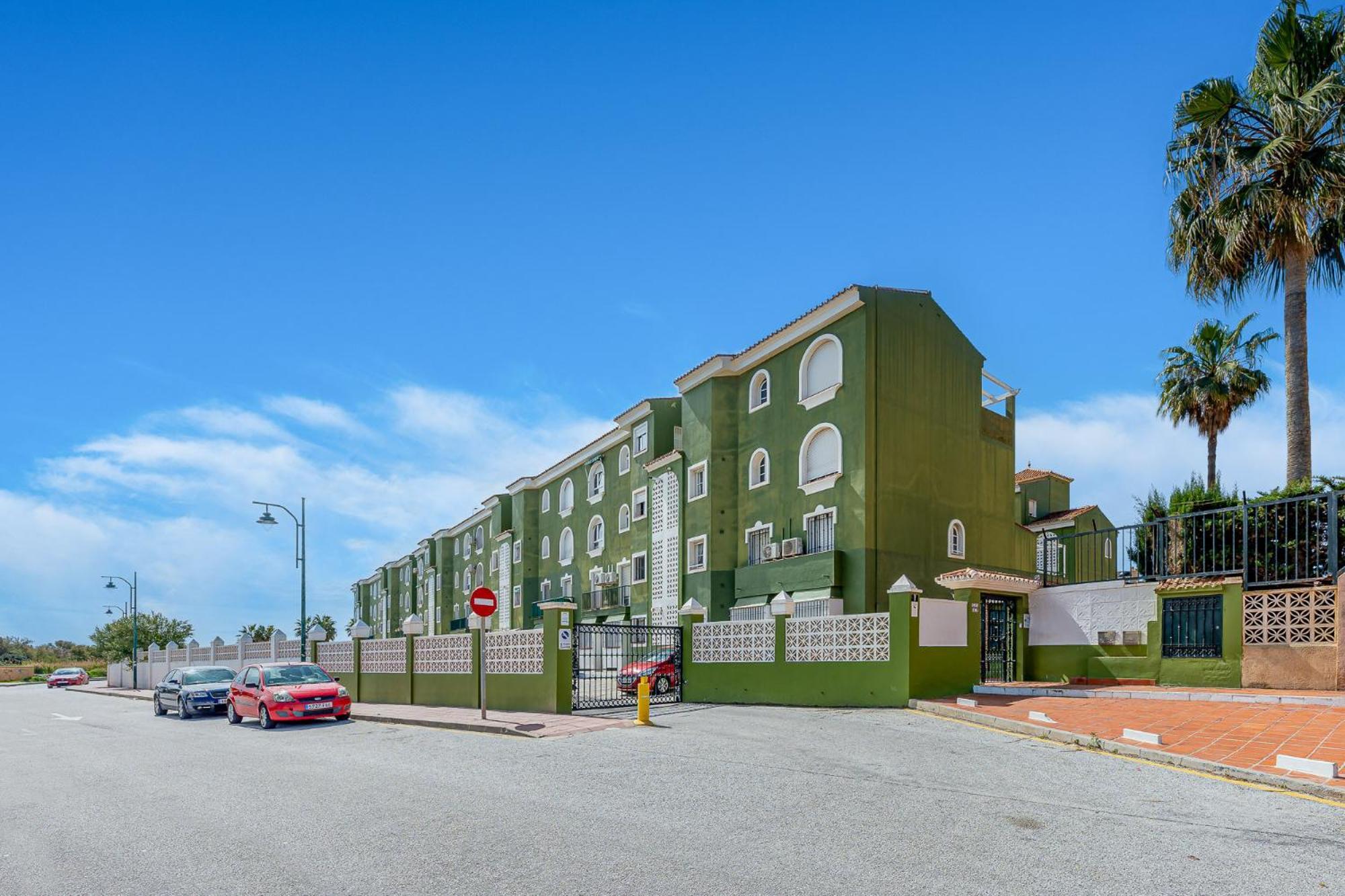 Apartment 797 - Amplio Atico Duplex En Guadalmar Frente Al Mar *