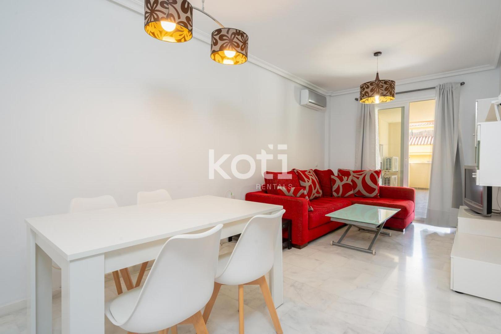 Swimming Pool&large Terrace In Pacos Koti *