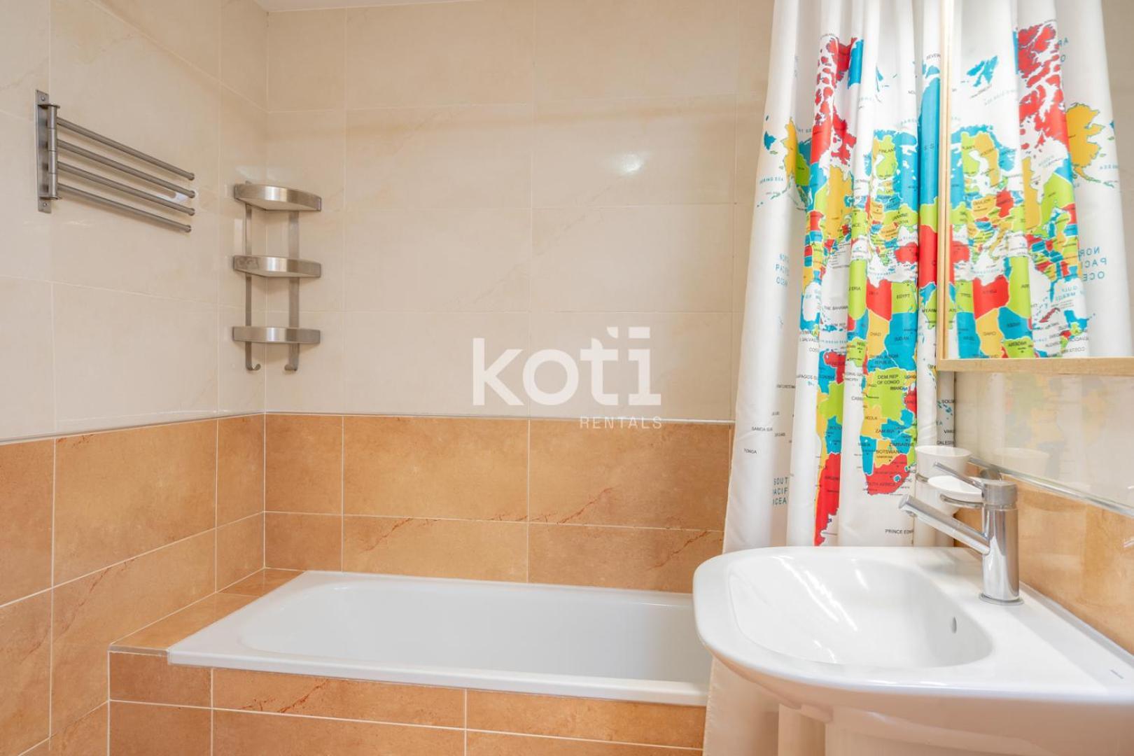 Apartamento Swimming Pool&large Terrace In Pacos Koti