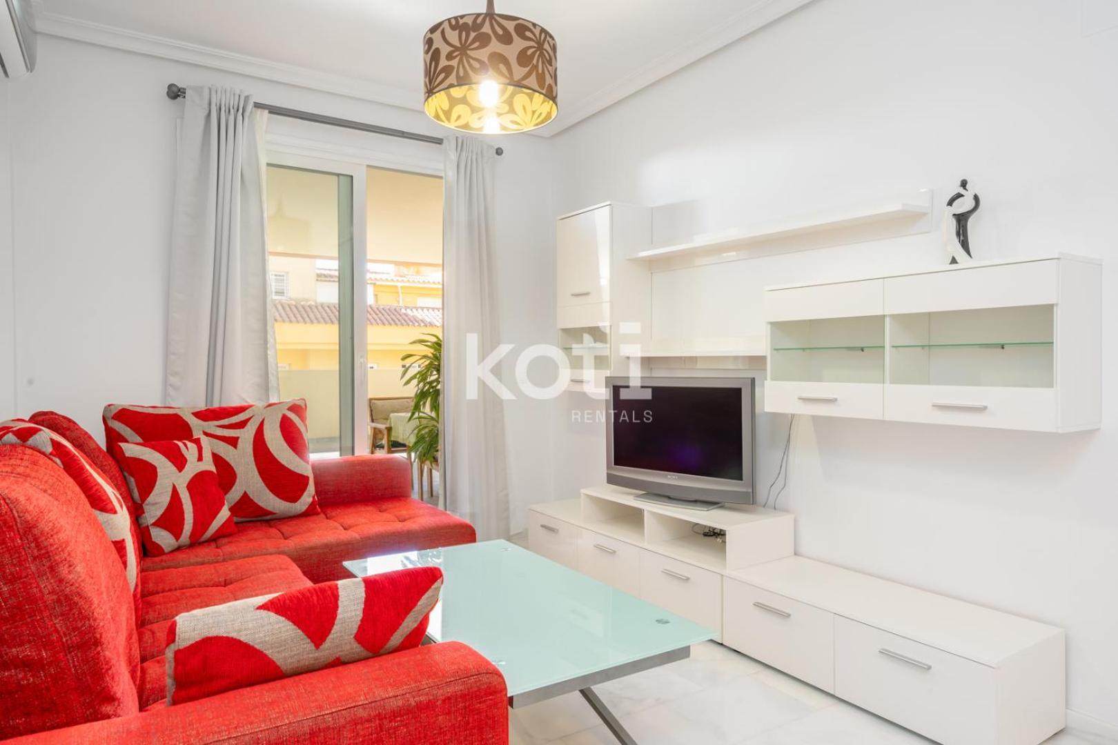 Swimming Pool&large Terrace In Pacos Koti *