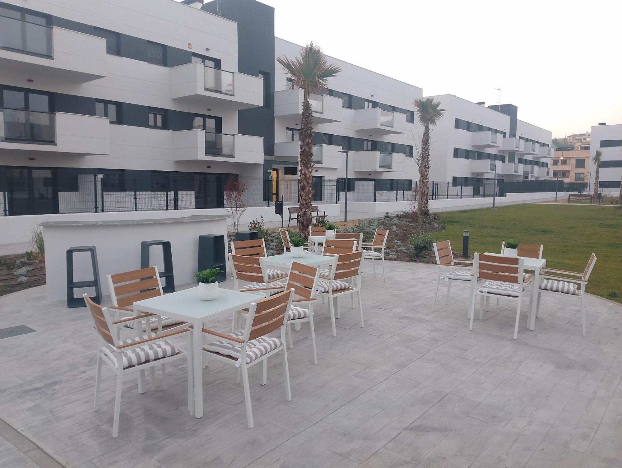 Apartment Bajo Con Jardin En Primera Linea De Playa