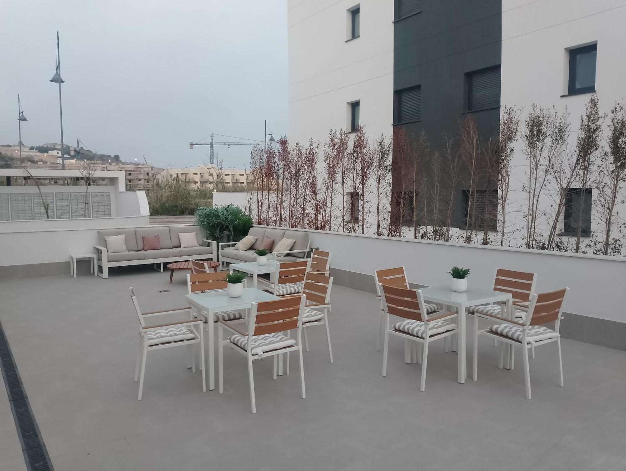 Apartment Bajo Con Jardin En Primera Linea De Playa