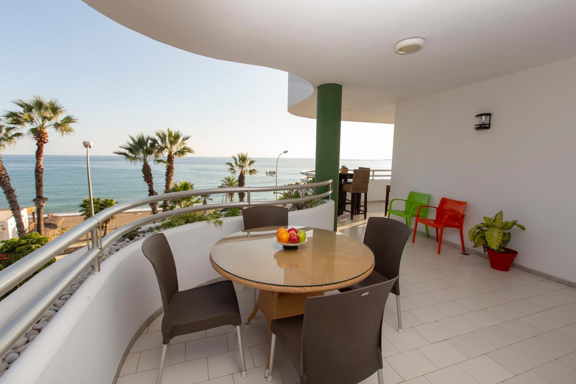 Venecia, De Lujo En 1º Linea De Playa + Parking Malaga