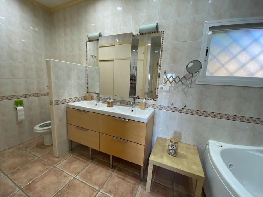 Ferienhaus Espectacular Atico Duplex Con 2 Terrazas & Piscina