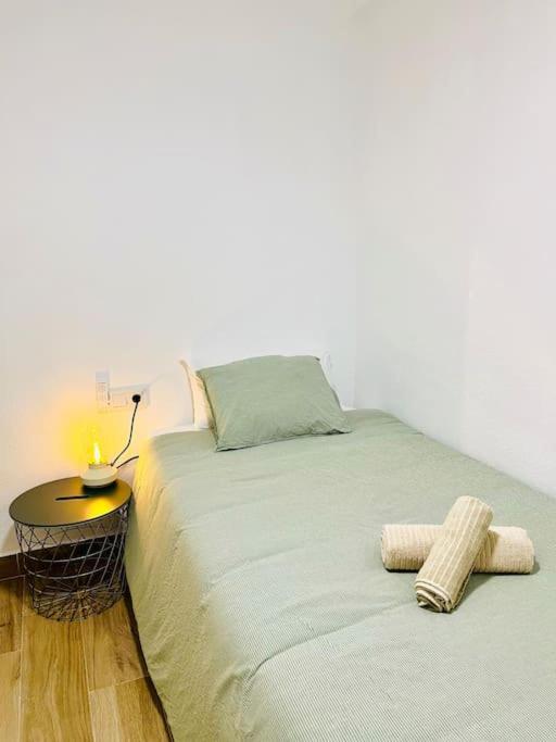 New Spacious And Cozy - Apartment Malaga