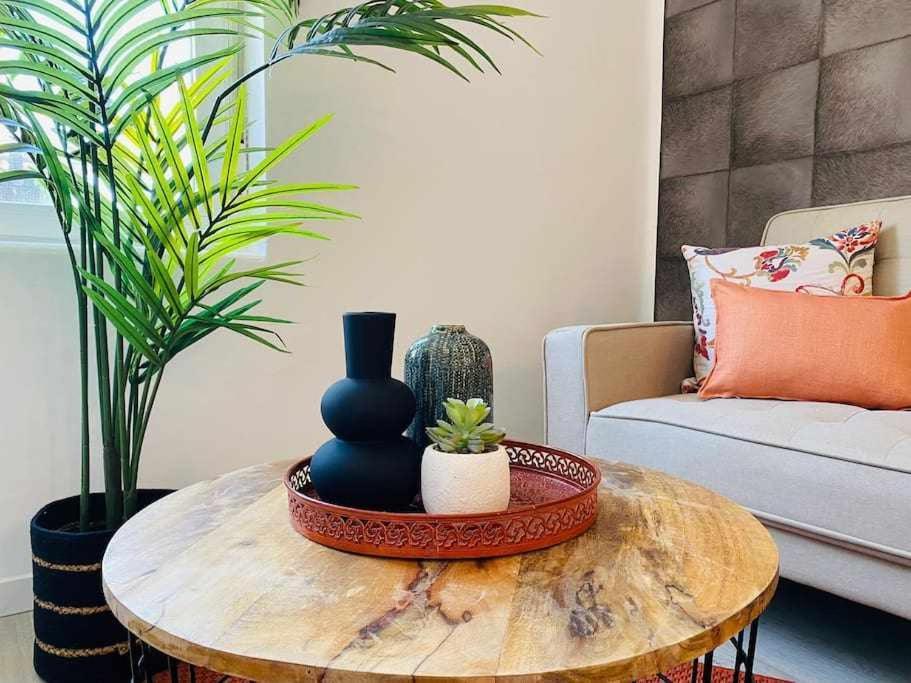 Soho Wabi Apartment *