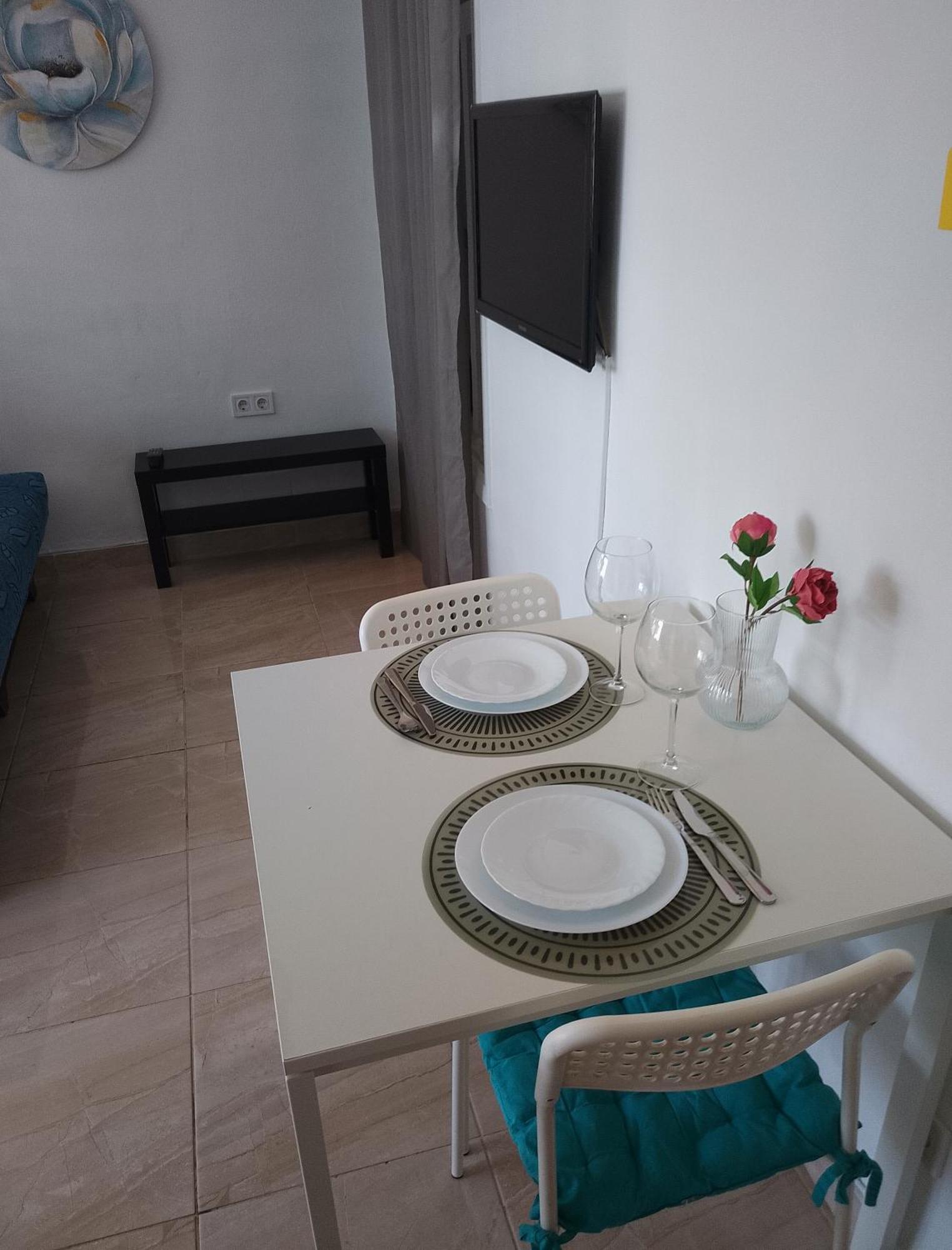 Serrano Apartment *