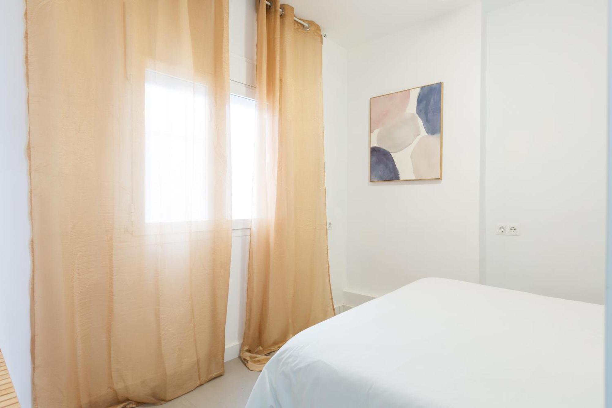 Santa Lucia - 1 Bedroom In The Heart Of The Centre Apartment *