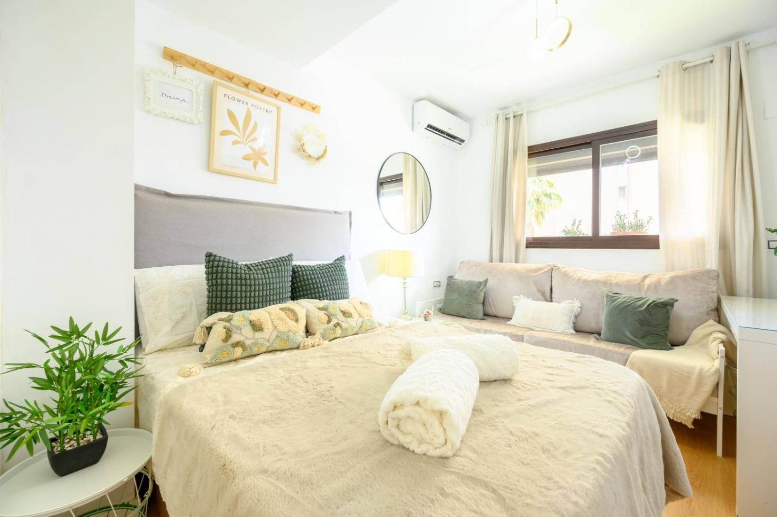 Estudio Con Parking Teatinos Living Apartamento *