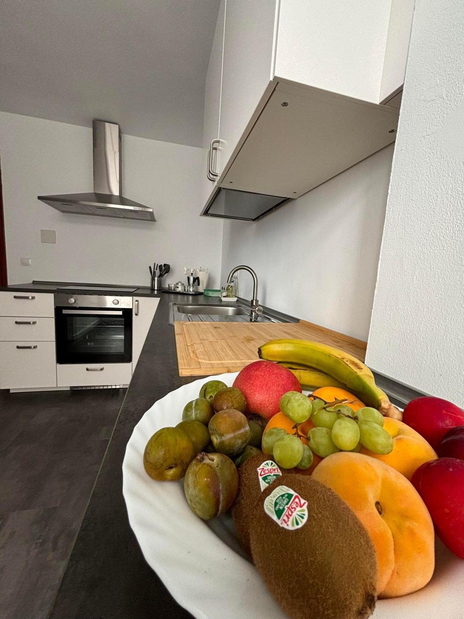 Apartment Piso Centrico Con Parking Privado Y Terraza Super Malaga