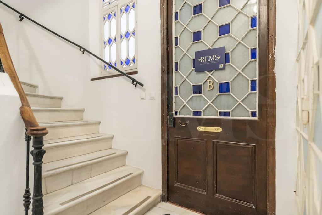 Historic Gem With Modern Comfort By Rems * Malaga