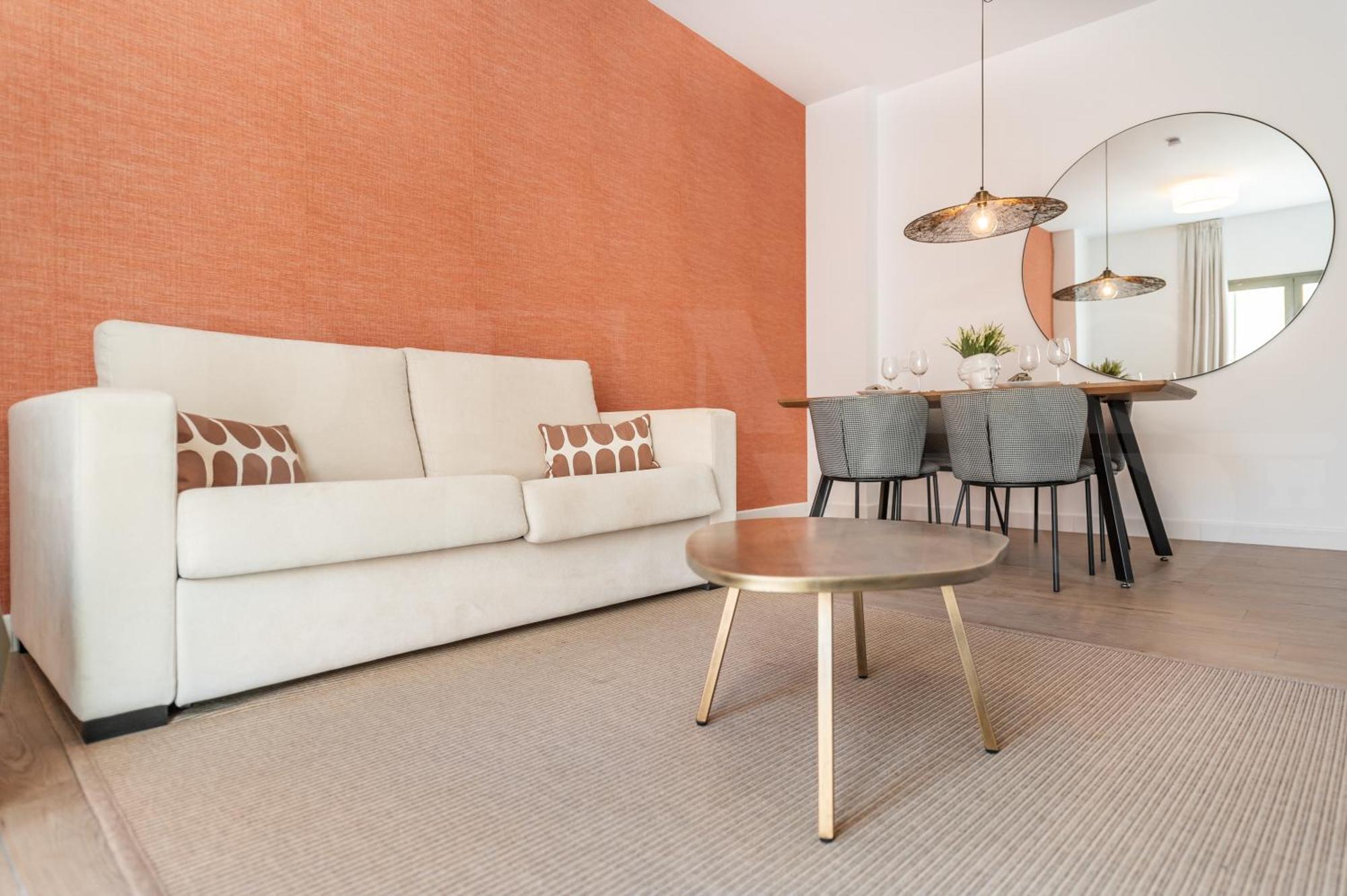 Sunny With Terrace By Rems Apartment Malaga