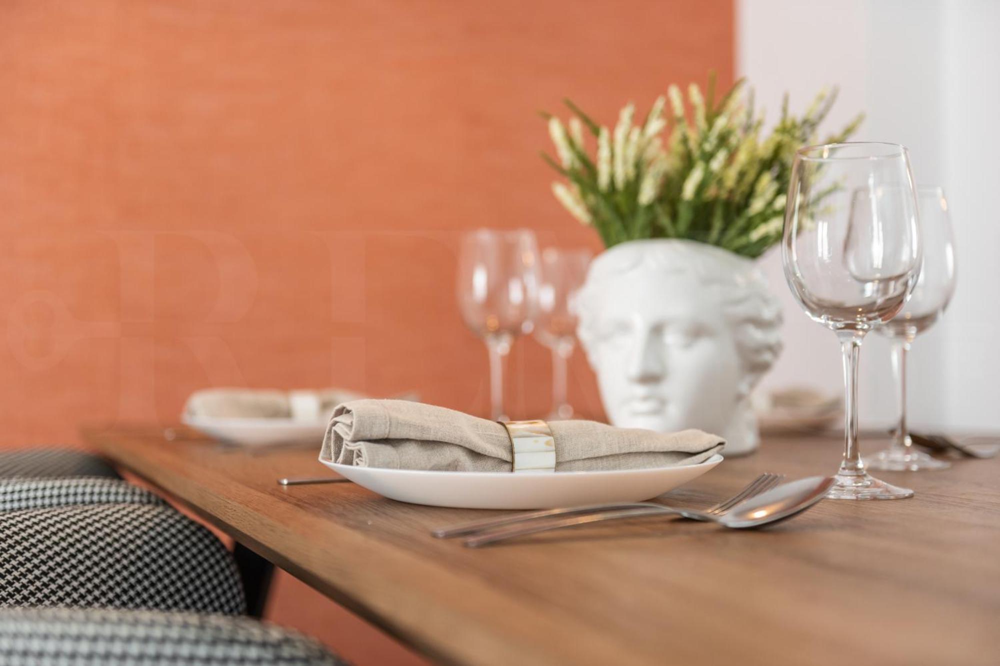 Sunny With Terrace By Rems Apartment