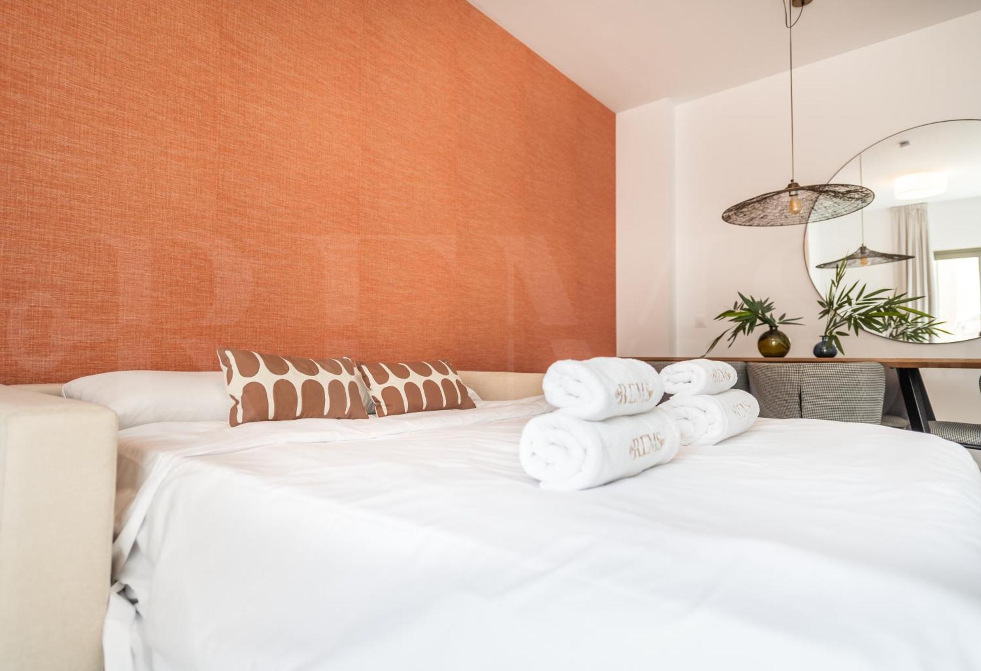 Apartment Sunny With Terrace By Rems Malaga