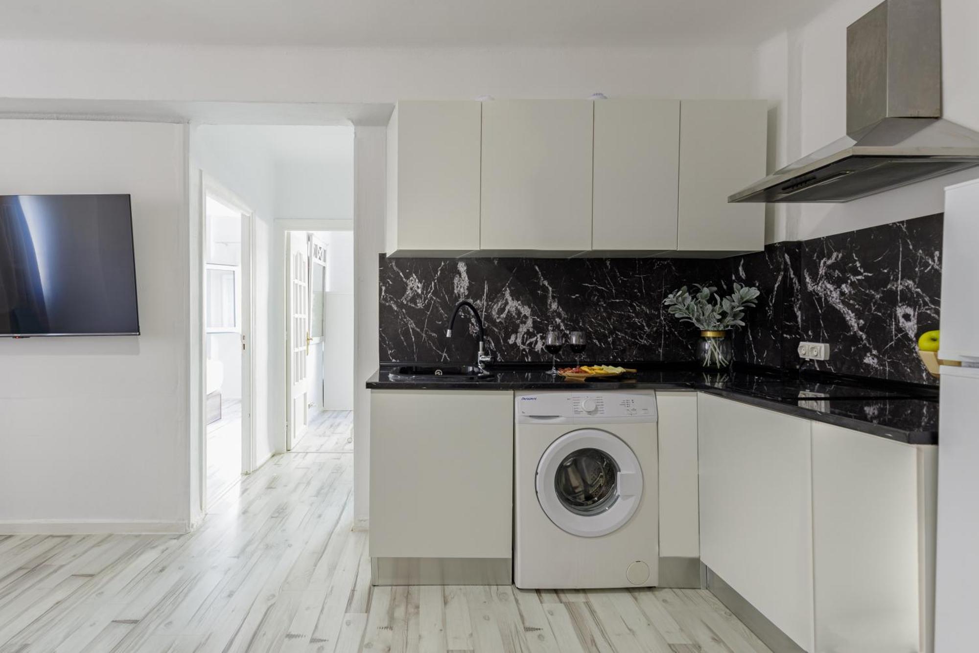 Living4malaga Enjoy Apartment Malaga