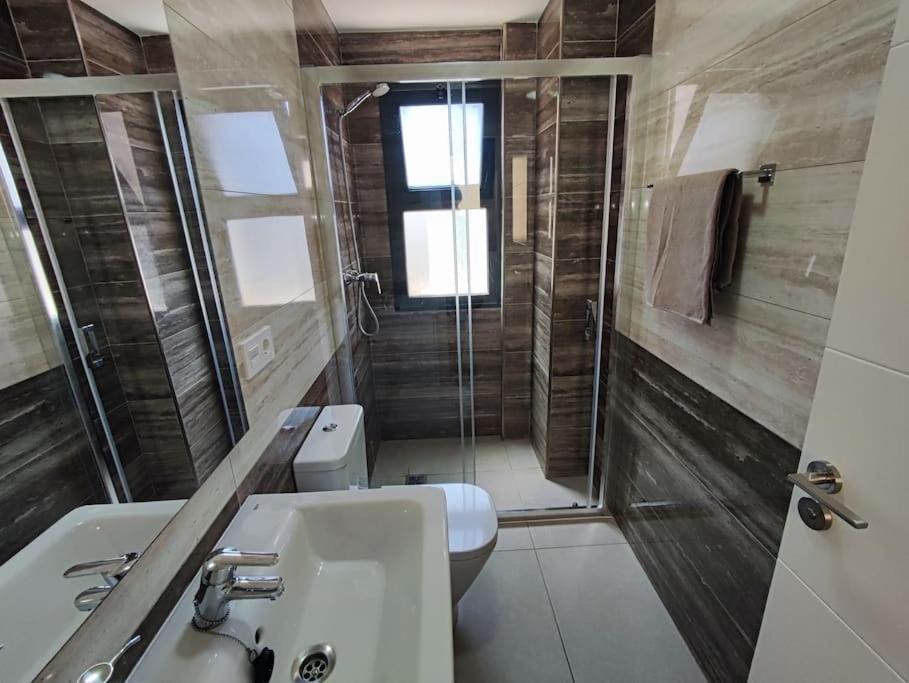 Appartement Piso Completo-parking Gratuito Málaga