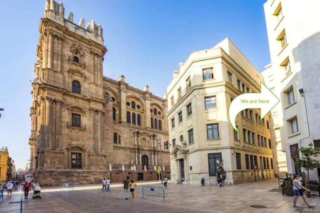 Premium Junto A Catedral