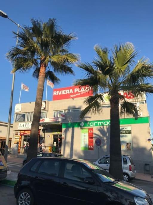 Holiday home Nyrenoverat! Beachfront Townhouse Med Pool Malaga
