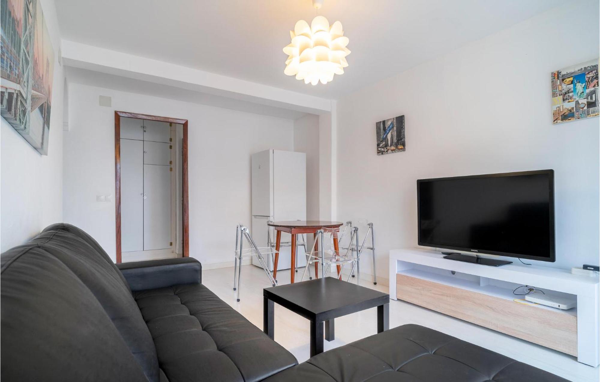 Apartment Awesome In With Kitchenette Malaga