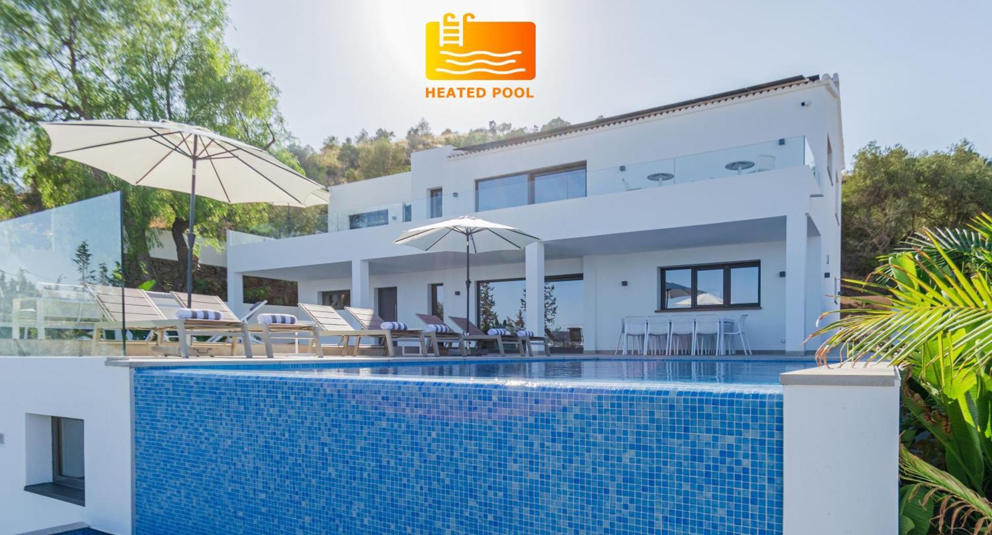 Happyplace -- With Panoramic Sea View Heated Infinity Saltwater Pool Malaga
