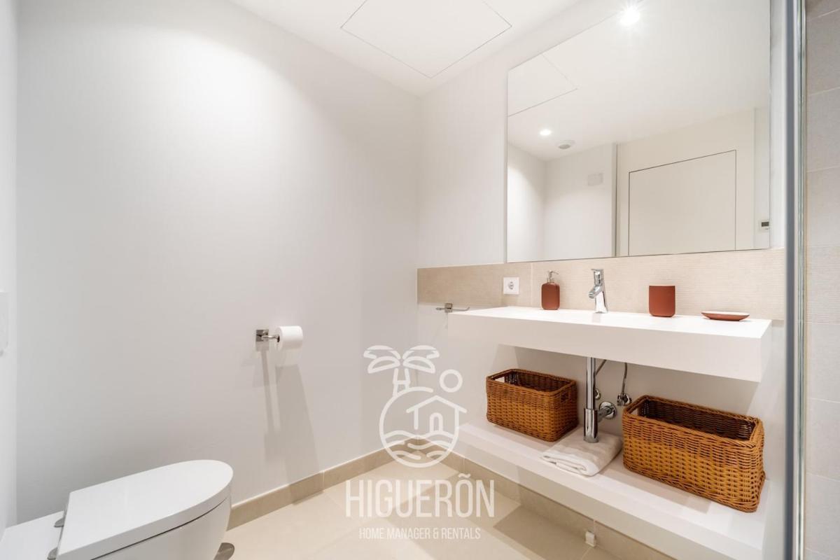 Higueronrentals Sandalo Apartment