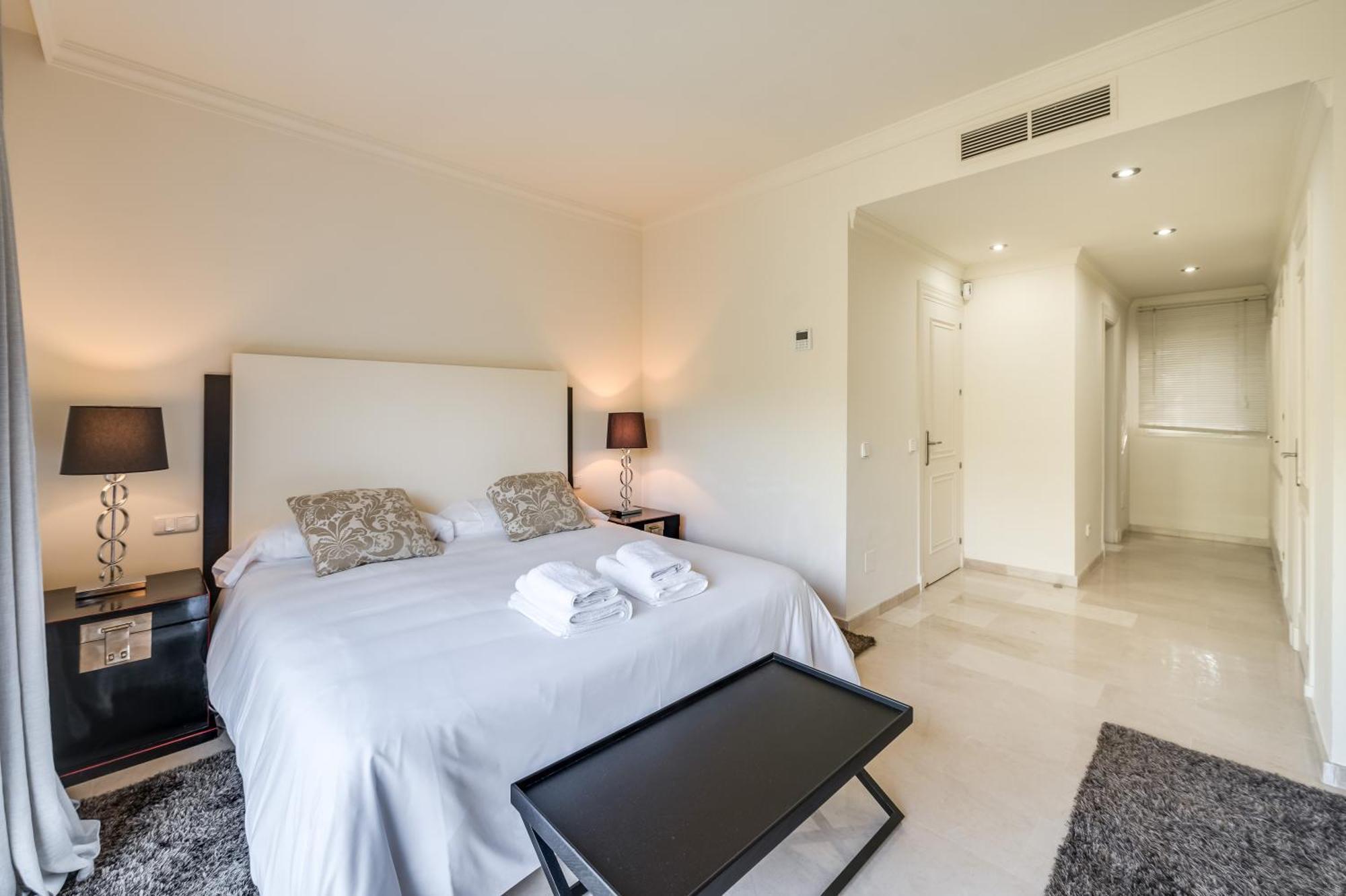 Magnifica Adosada La Quinta Golf Apartment Málaga