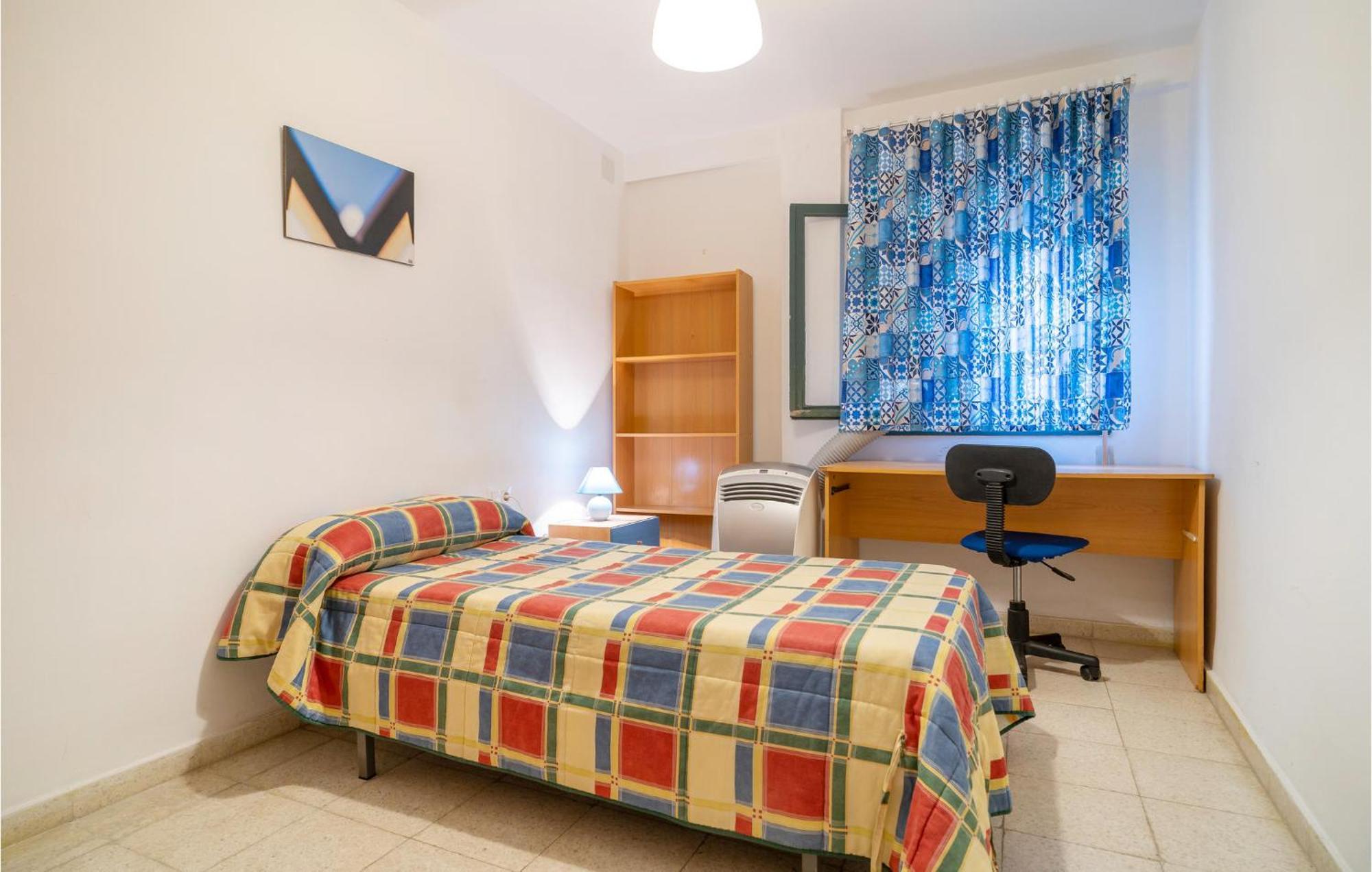 Awesome In With Kitchenette * Malaga