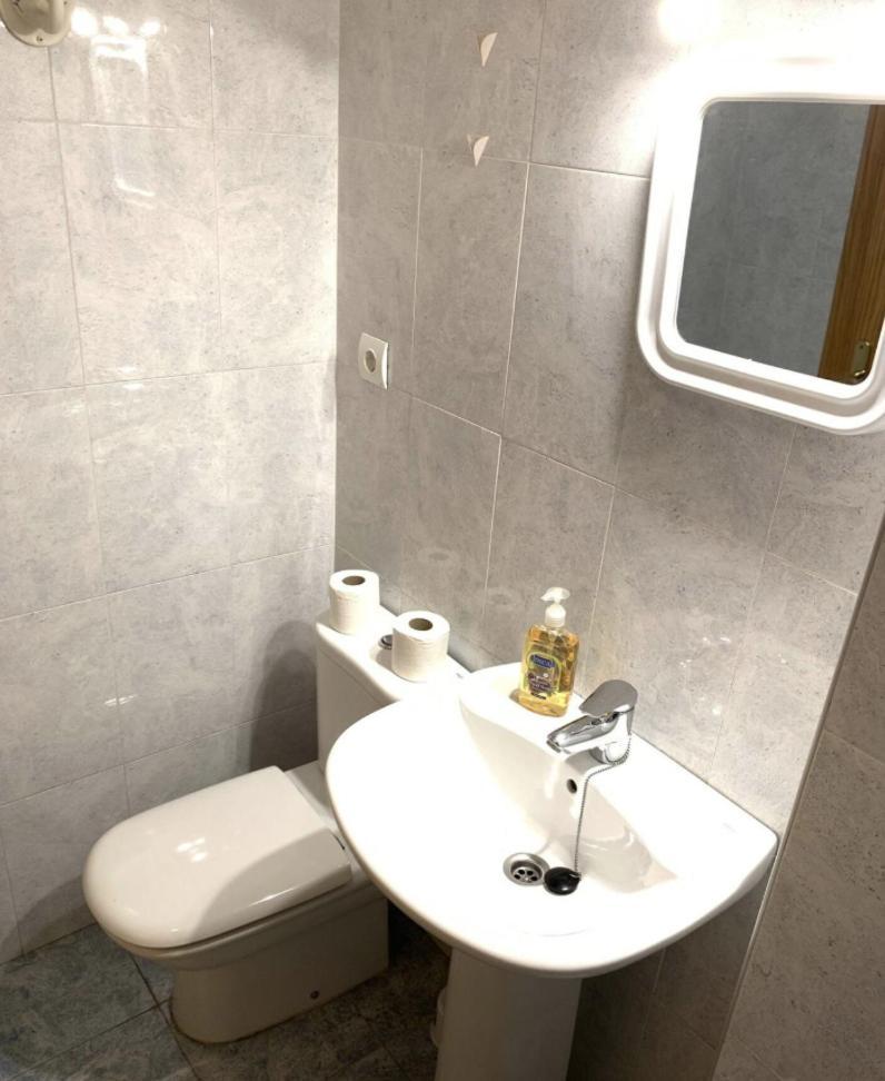 Spacious Merced Apartment *