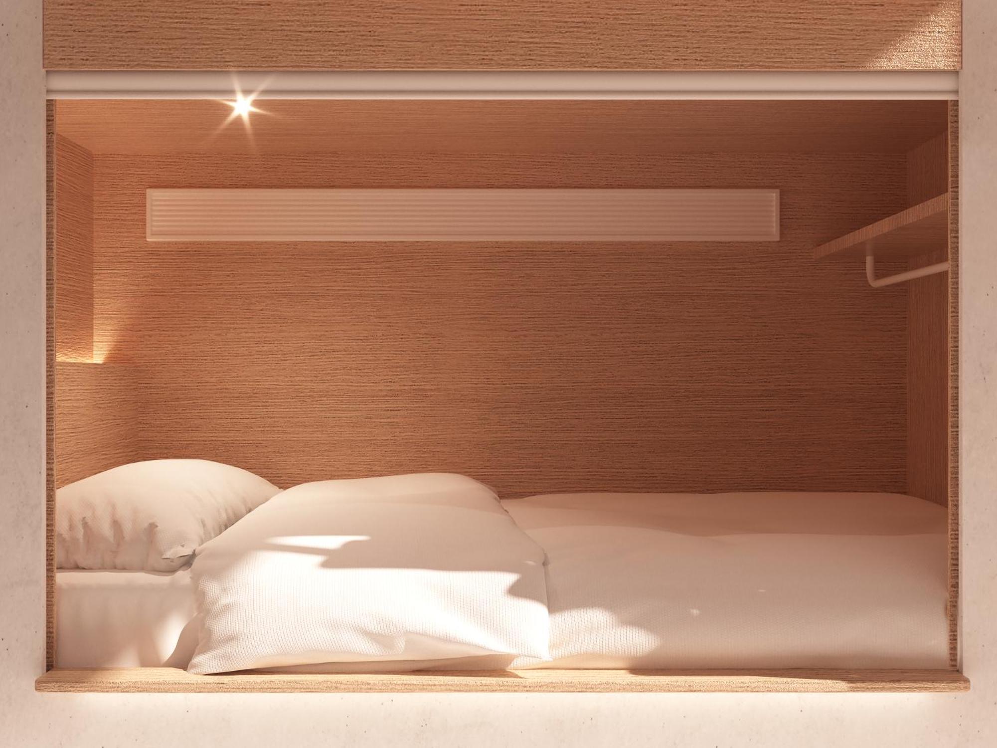 Capsule hotel Literal *