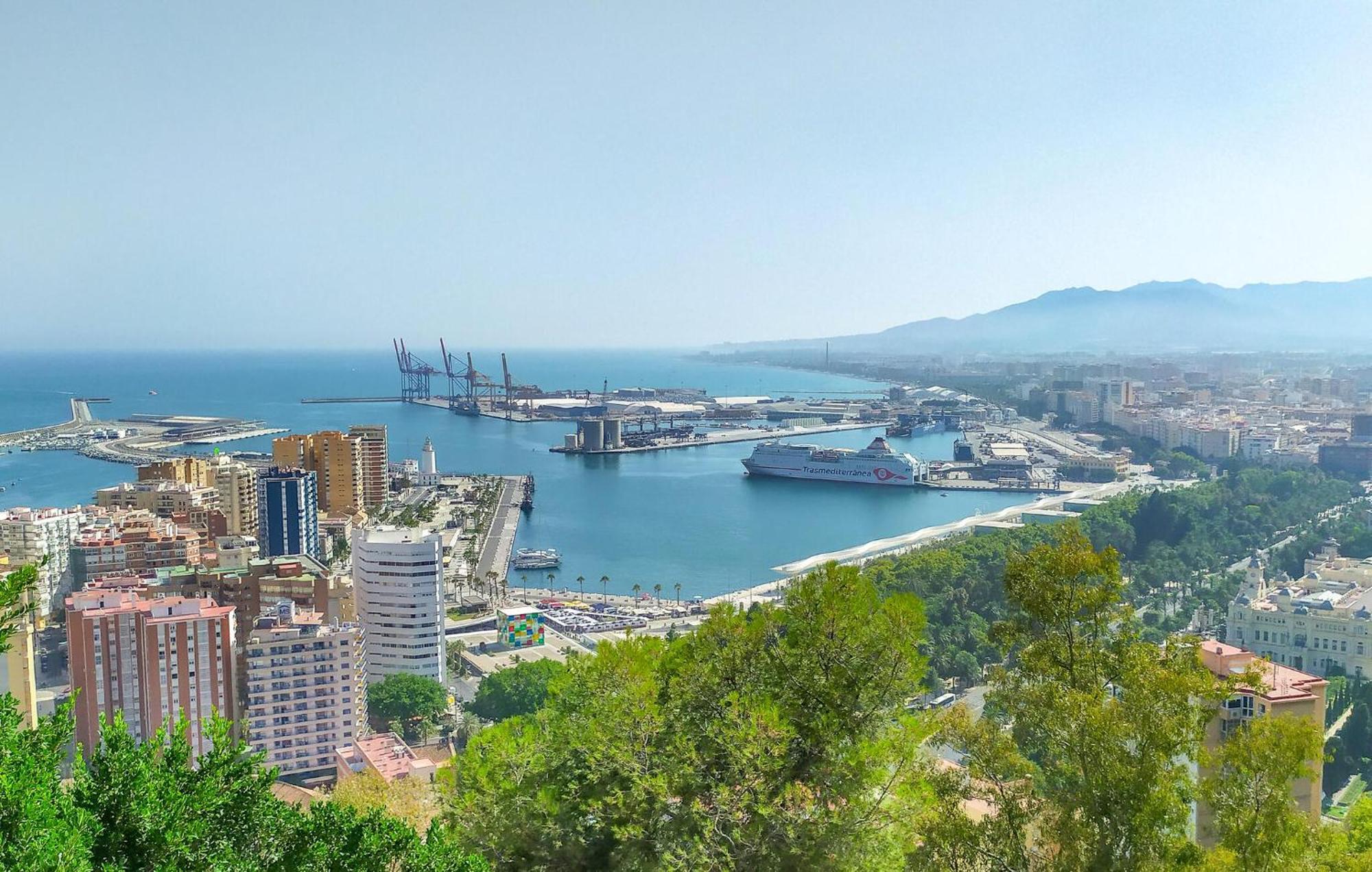 Beautiful In With Wifi Malaga
