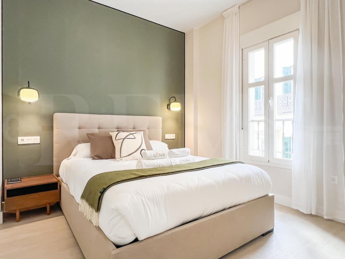 Exclusive In The Centre With Parking Rems Apartment Malaga