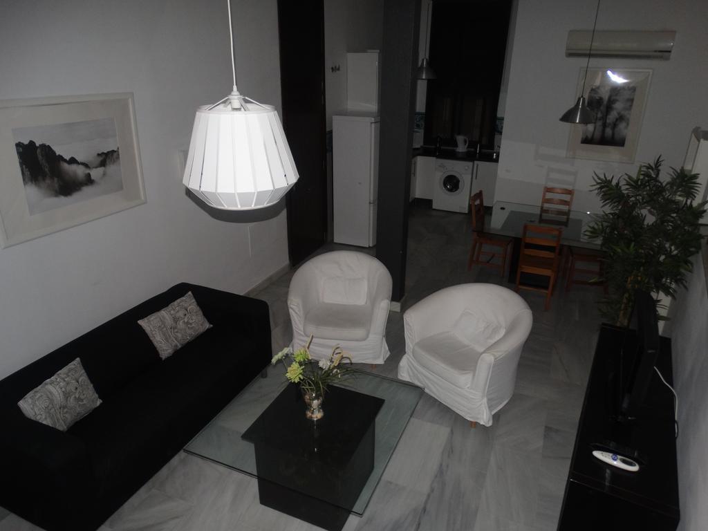 - Jinetes, 13 Málaga