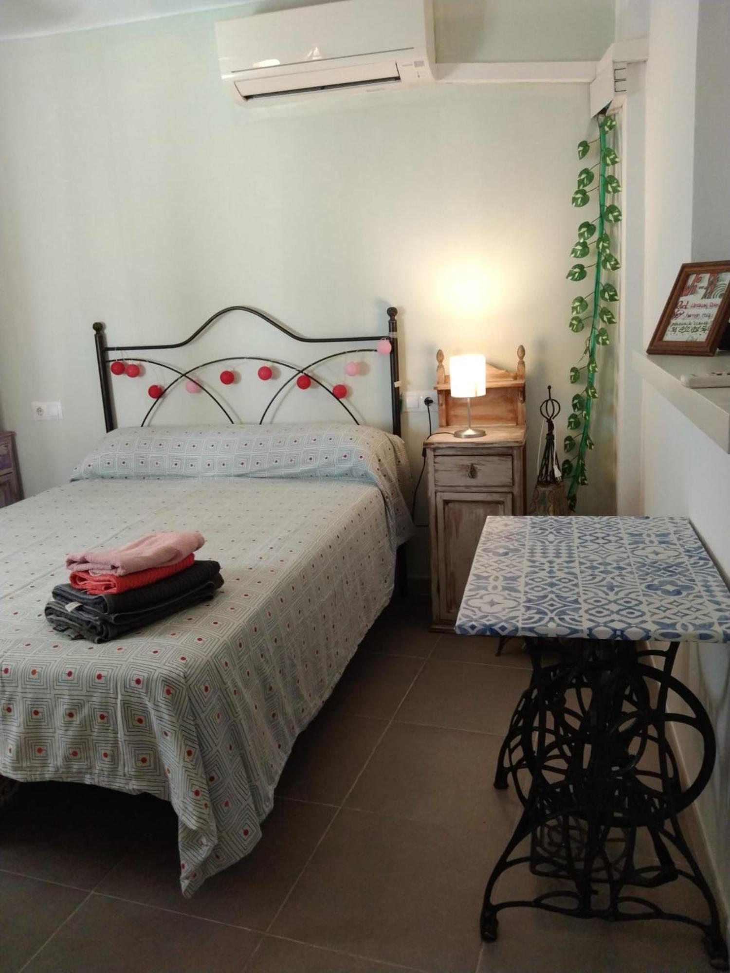 Apartment Centro Hernan Ruiz De 4 A 8 Personas Malaga